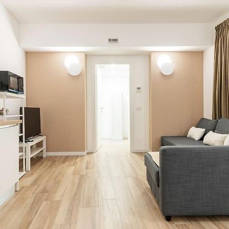 Mora Flexyrent A.C. - Colonne Lägenhet Milano Exteriör bild