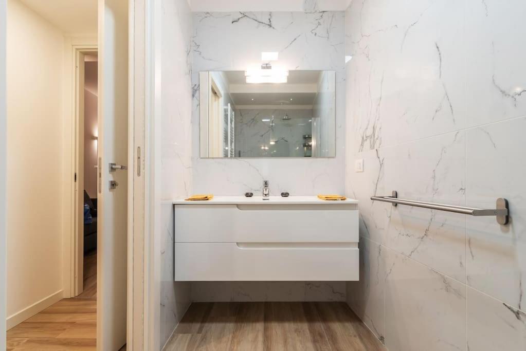 Mora Flexyrent A.C. - Colonne Lägenhet Milano Exteriör bild